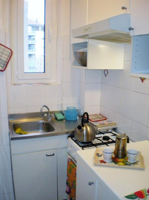 Apartment Melozzo Milánó Szoba fotó