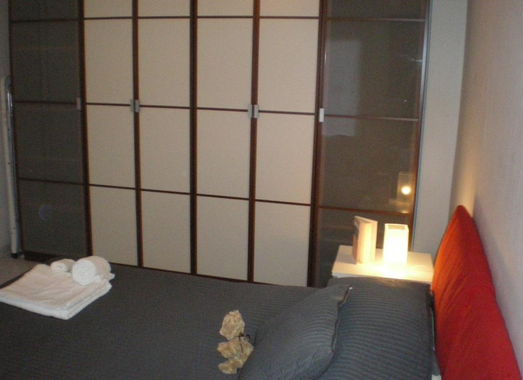 Apartment Melozzo Milánó Szoba fotó